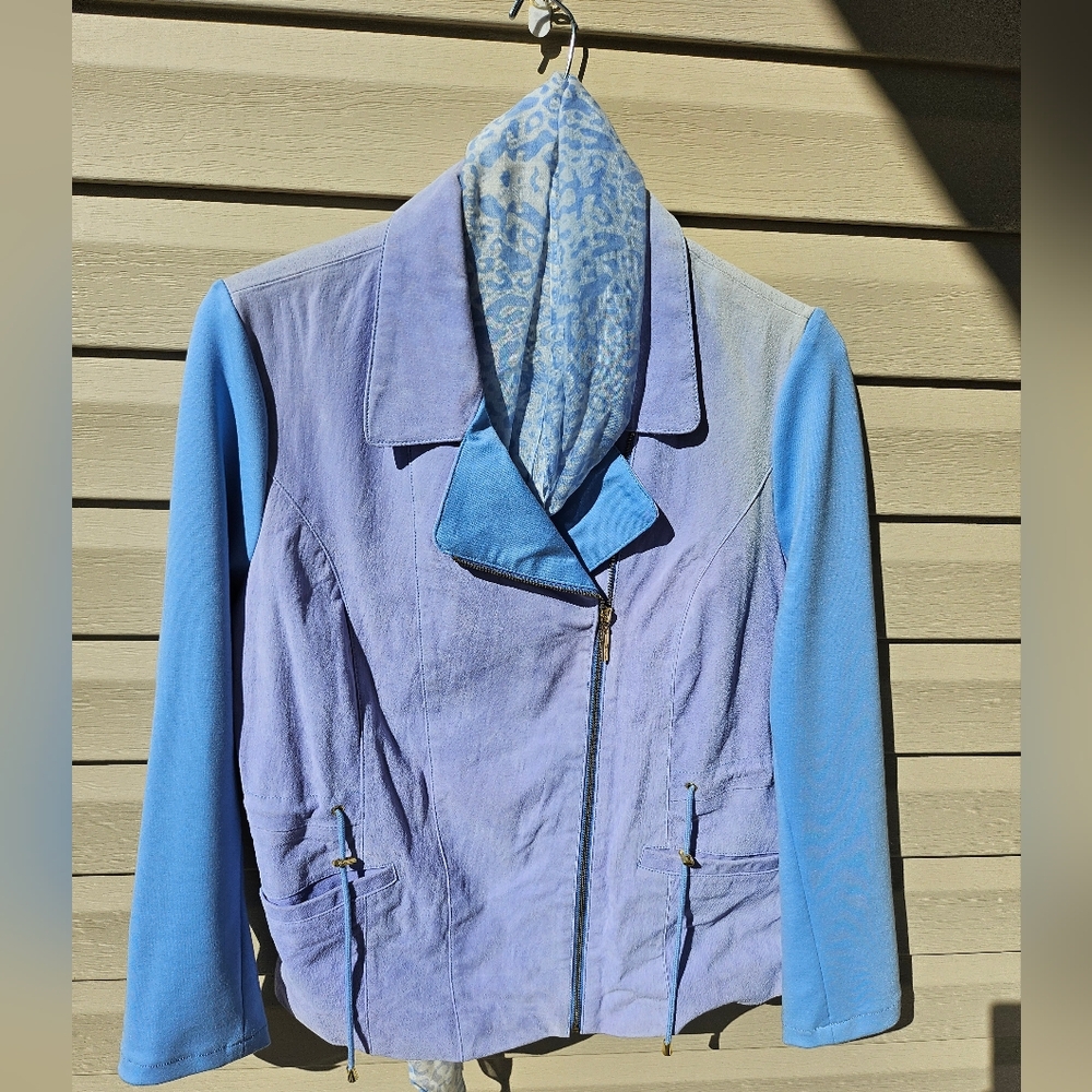 IMAN Women's Blue Suede Jacket